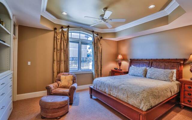 Bella Luna by RedAwning