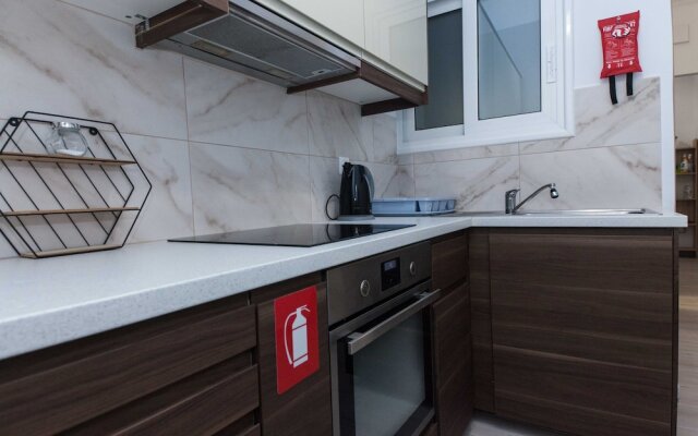 Modern Cozy 1 Bd Piraeus Perfection Apt