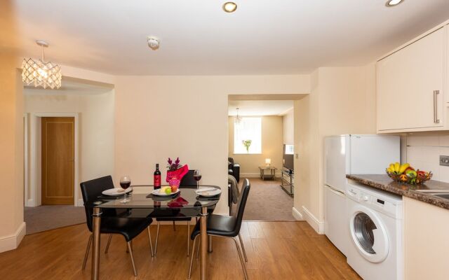 Waterview Deluxe Apartments