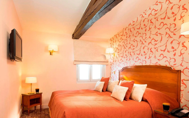Hotel Queen Mary Paris