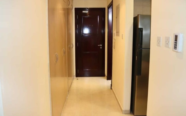 Beautiful Furnished Studio With Close Kitchen