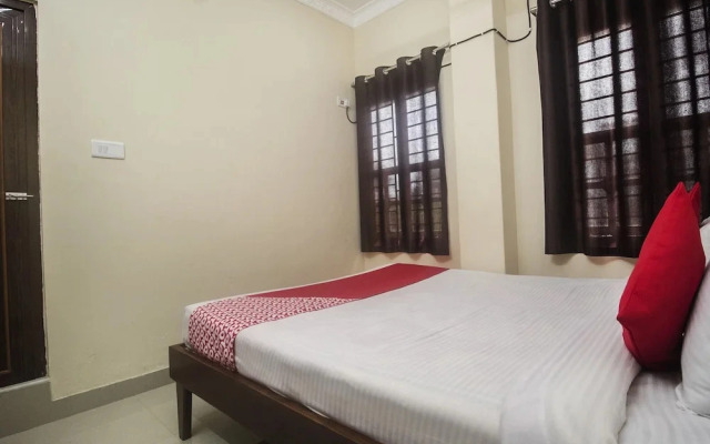 SS Lodge By OYO Rooms