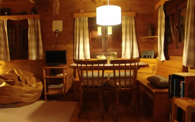 Stunning Rustic House River View