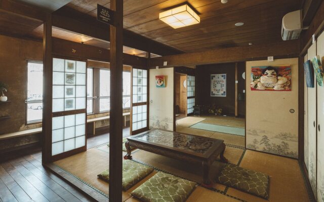 Hatago FLAGS - Hostel