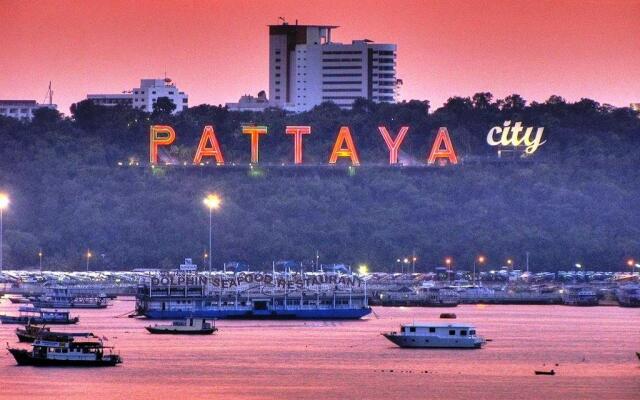 Red Planet Pattaya