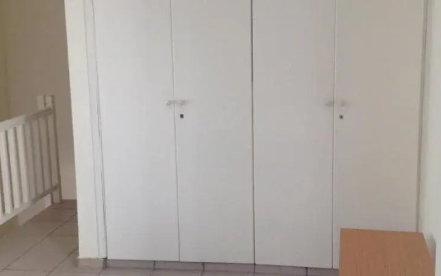 Sea 'n Lake View Hotel Apartments