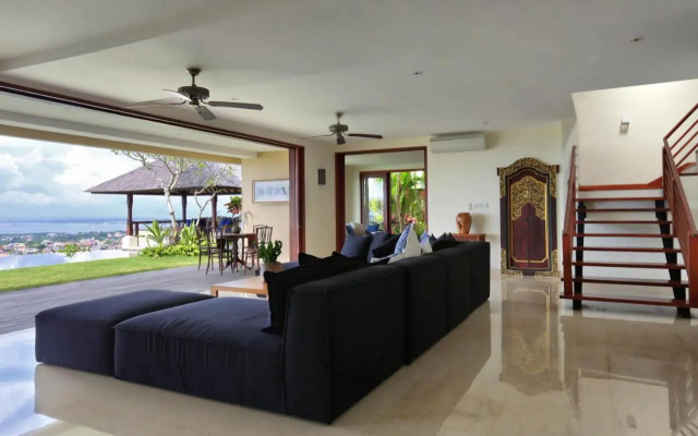 Villa Tiara Mas