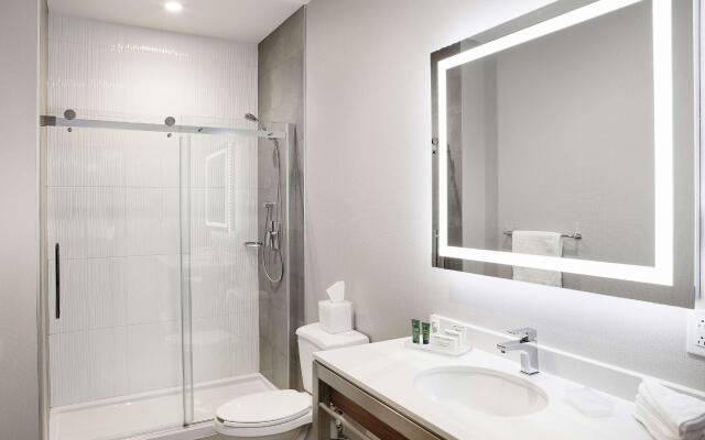 Hilton Montreal Laval