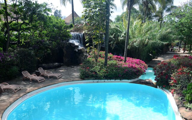 Safari Park Hotel And Casino