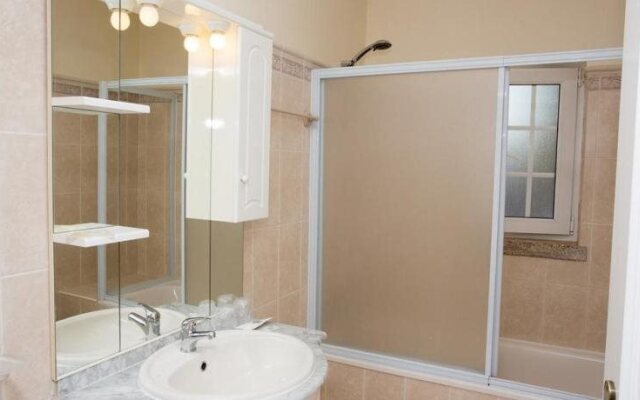 Albufeira Lounge Guesthouse Hostel