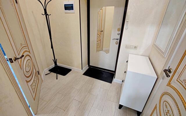 Уютные сутки на улице Николая Баженова 10