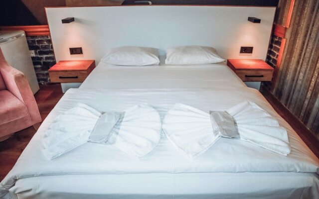 Pablo Suit Hotel