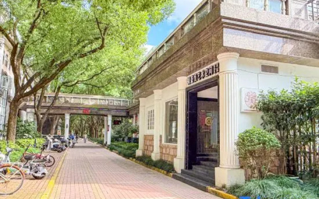 High-End Serviced Apartment (Shanghai Gubei Wuzhong Road) – Exterior – Shanghai
