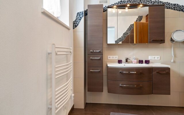 Alpenfan - Attractive Holiday Home in Großarl With a Garden