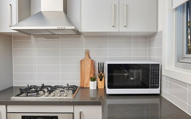 Cozy and Airy 1 Bedroom Flat