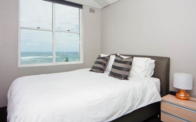 WT21 Gorgeous Coogee Views 2 beds