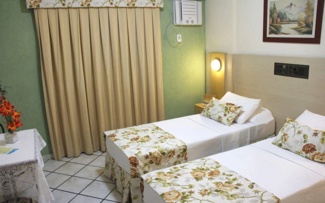 Yak Beach Hotel Ponta Negra