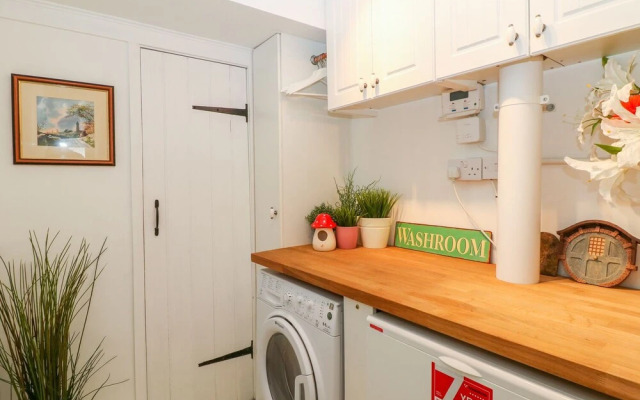 Fleece Cottage