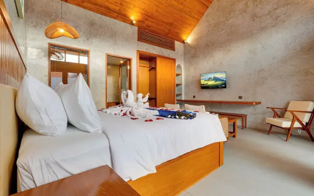 LaLuxe Villa and Residence