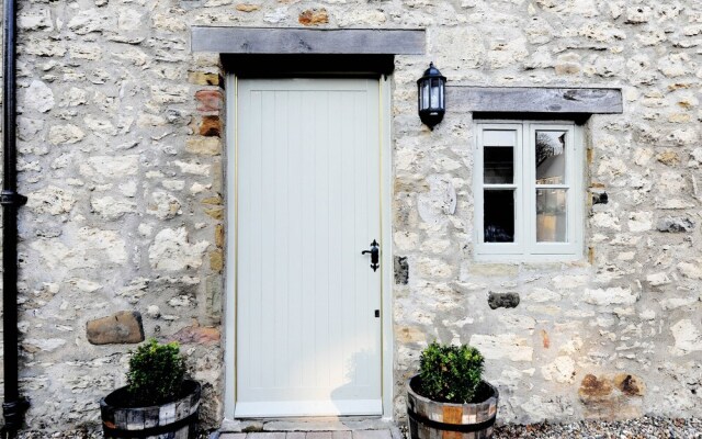 Tithe Barn Cottages