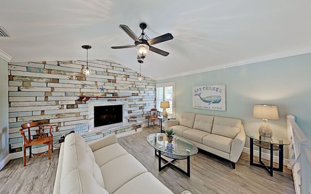 408harbd 3 Bedroom Home