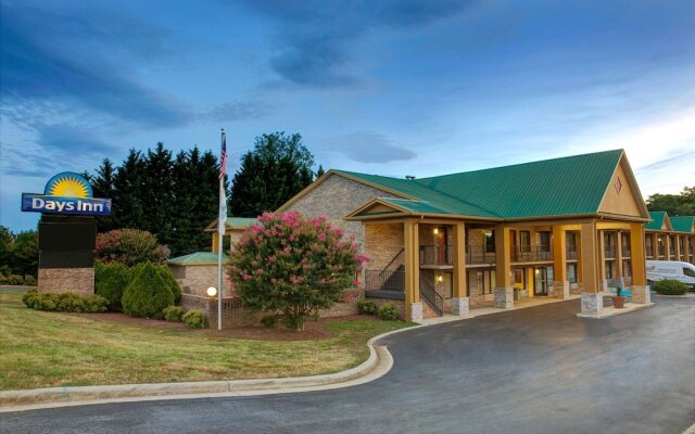 Days Inn Conover-Hickory