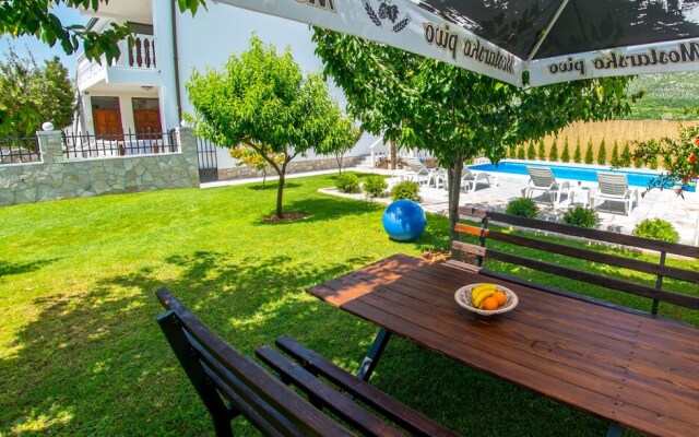 Villa Kings Garden