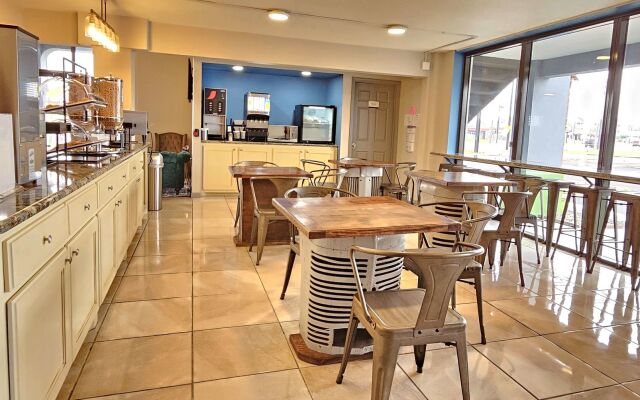 SureStay by Best Western Victoria