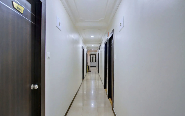 OYO 9332 Aishwarya Le Royale