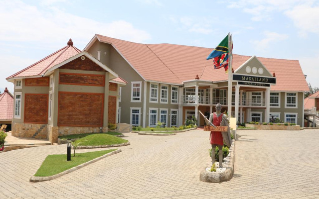 Masailand Safari & Lodge