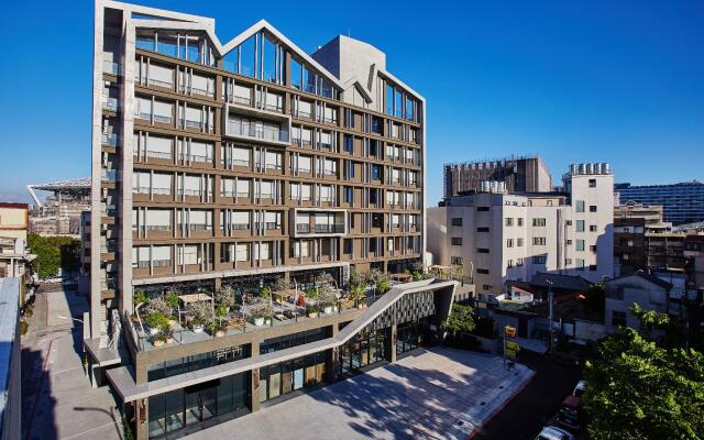 U.I.J Hotel & Hostel