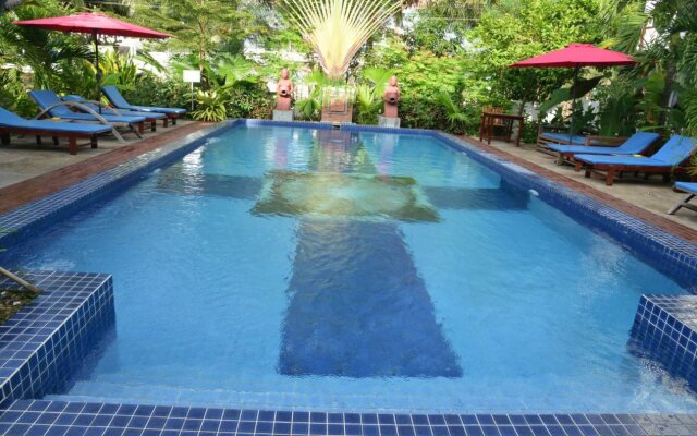Ropanha Boutique Hotel