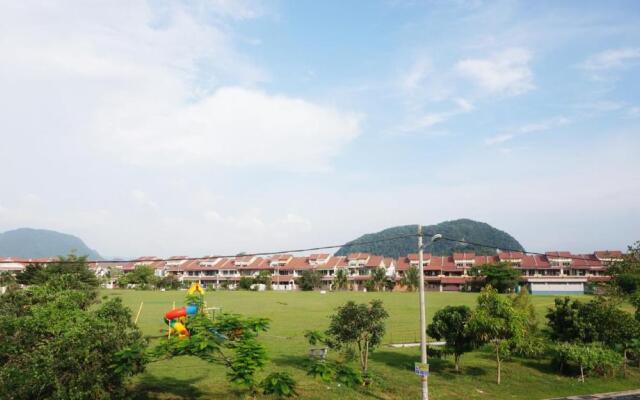 E's Suite- Homestay that fits 8 pax comfortably.