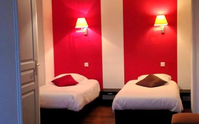 P'Tit Dej-Hotel Tours Sud-Ouest Les Trois Lys