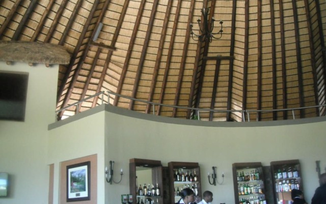 Nkonyeni Lodge & Golf Estate