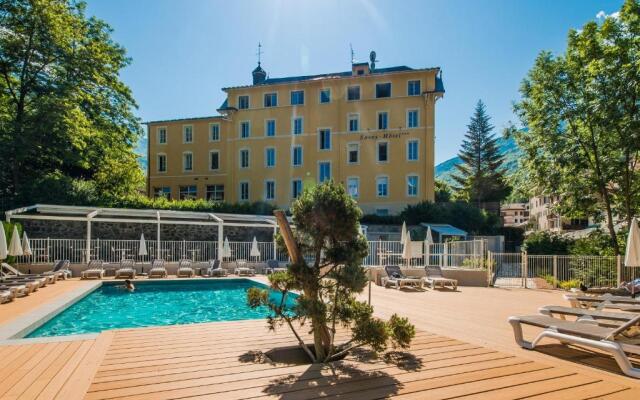 Savoy Hotel