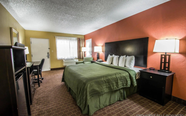 Quality Inn near Blue Spring