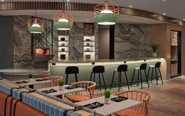 Delta Hotels by Marriott Saskatoon Downtown