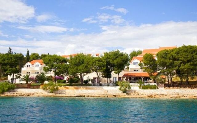 Illyrian Resort