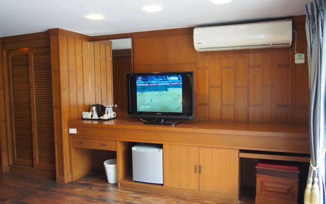Renoir boutique hotel