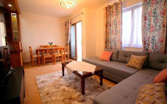 Stunning Sea View 1-bed Apartment in Sarande