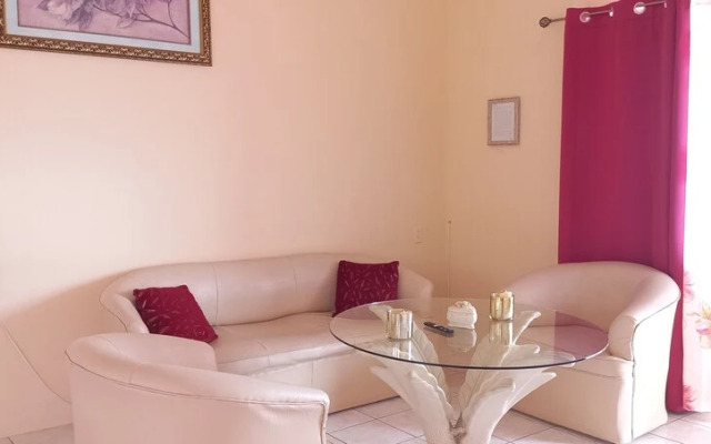 D&S Car and Apartements Curacao Cityview