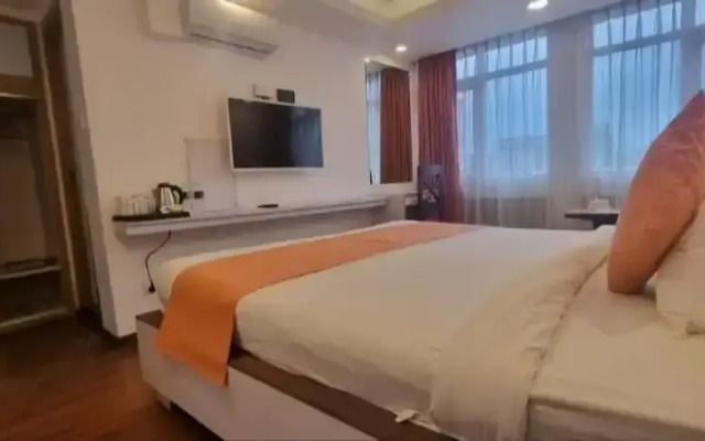 Durbar Hotel and Residence