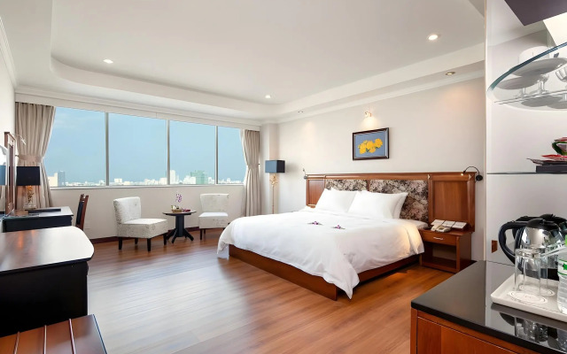 Muong Thanh Luxury Song Han Hotel