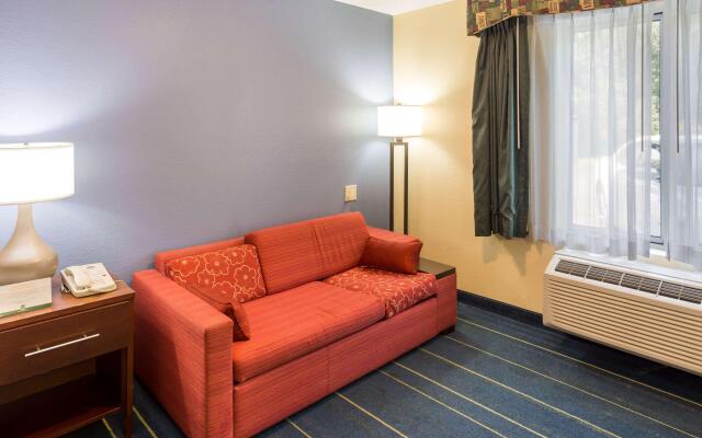 Days Inn by Wyndham Lebanon/Hanover