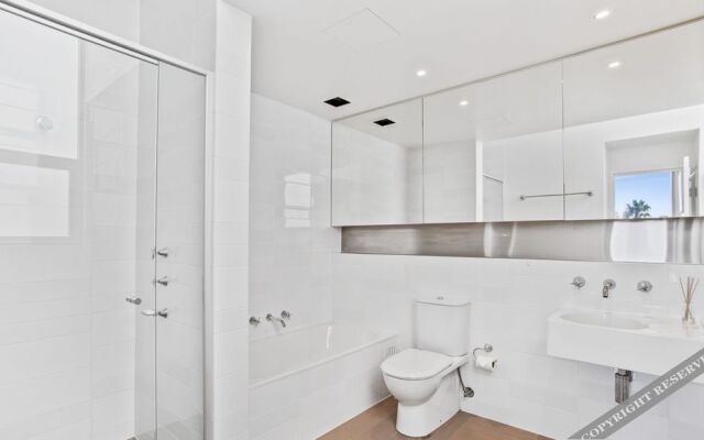 'Coast Villa 46' Fishpen