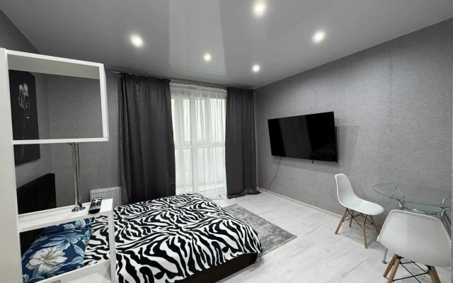 Апартаменты на улице Жореса Алфёрова 12