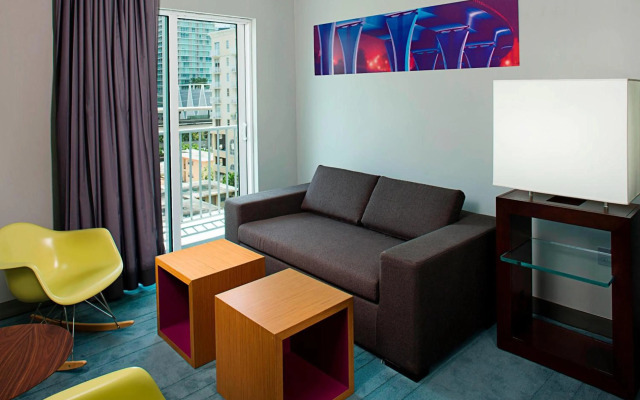 Aloft Miami - Brickell
