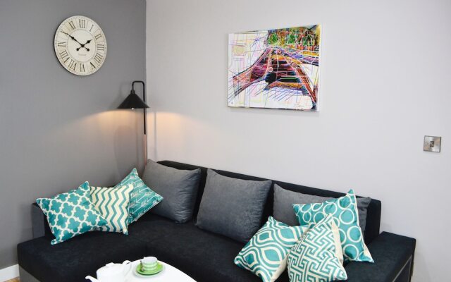 MediaHub Apartment 2