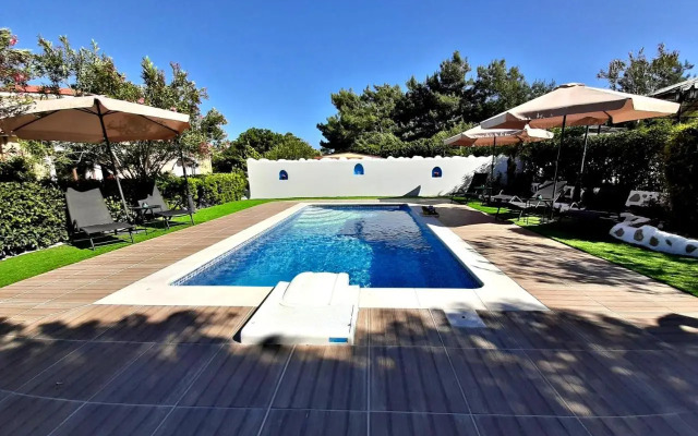 Nicole Luxury Villas